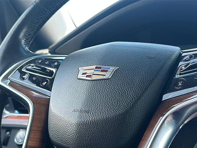 Photo of 2017 Radiant Silver Metallic Cadillac Escalade