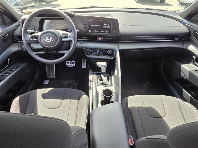 Photo of 2025 Serenity White Hyundai ELANTRA