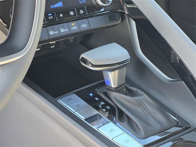 Photo of 2025 Serenity White Hyundai ELANTRA HEV