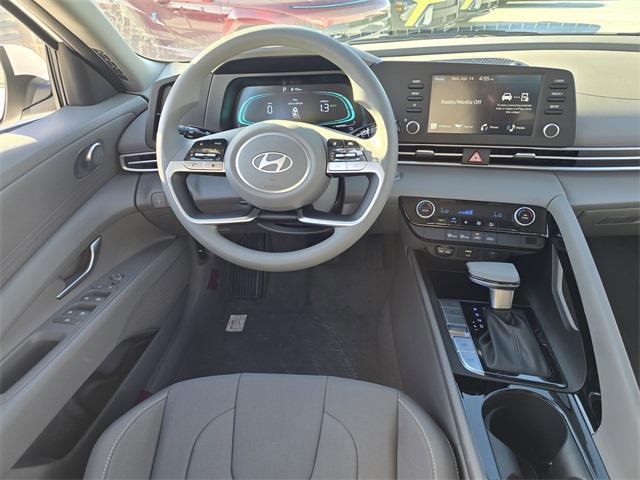 Photo of 2025 Serenity White Hyundai ELANTRA HEV