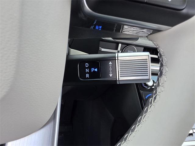 Photo of 2025 Phantom Black Hyundai SANTA FE HEV