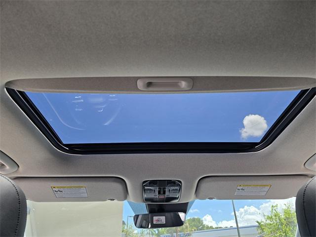 Photo of 2026 Creamy White Pearl Hyundai PALISADE