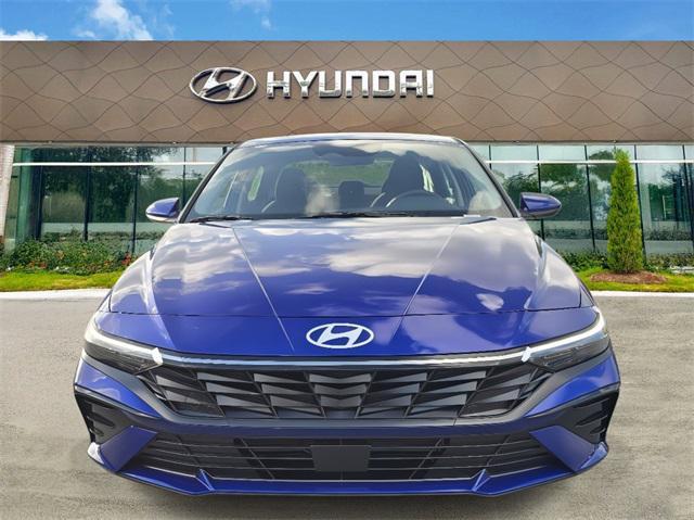 Photo of 2025 Intense Blue Hyundai ELANTRA