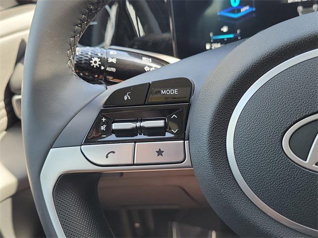 Photo of 2025 Abyss Black Hyundai ELANTRA