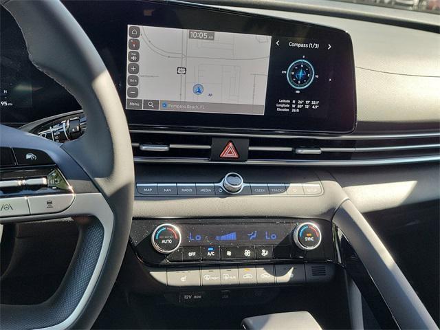 Photo of 2025 Abyss Black Hyundai ELANTRA