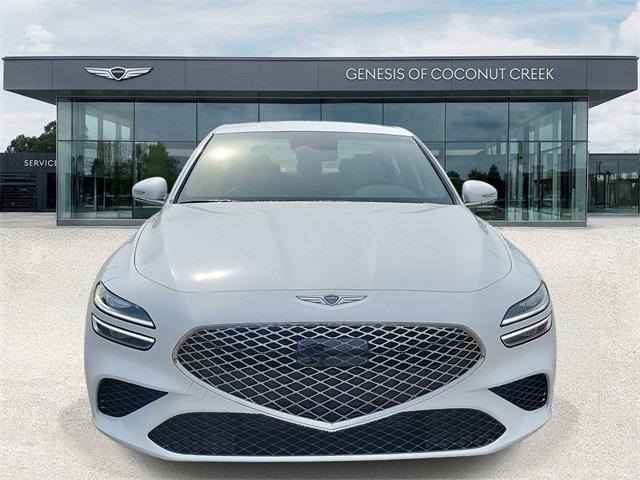 Photo of 2025 Uyuni White Genesis G70
