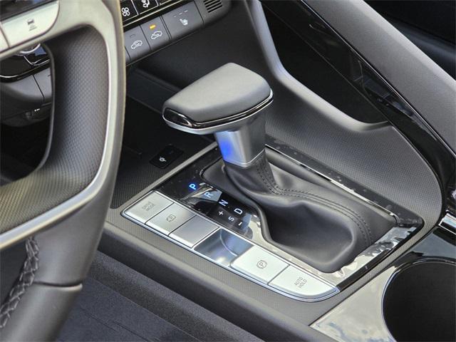 Photo of 2025 Amazon Gray Hyundai ELANTRA