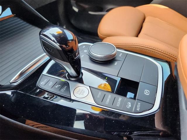 Photo of 2023 Skyscraper Gray Metallic BMW X3