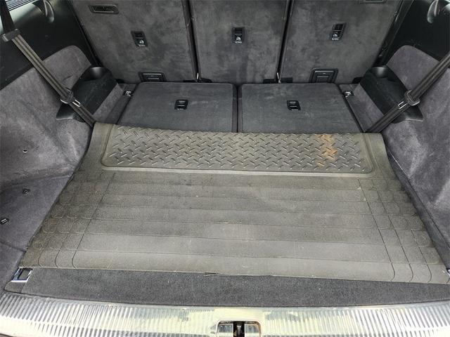 Photo of 2019 Night Black Audi Q7