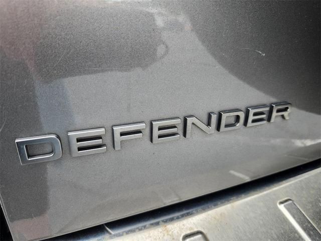 Photo of 2022 Silicon Silver Land Rover Defender