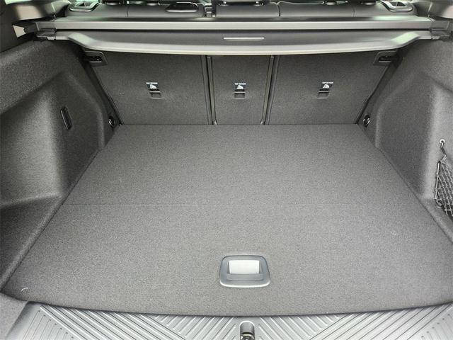 Photo of 2025 Black Sapphire Metallic BMW X3