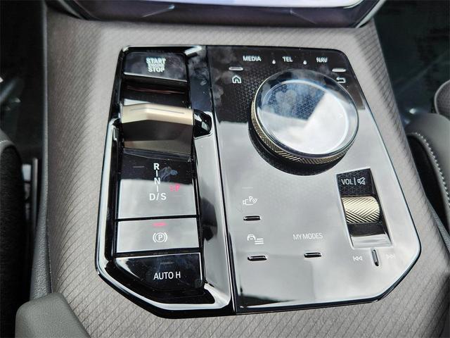 Photo of 2025 Black Sapphire Metallic BMW X3