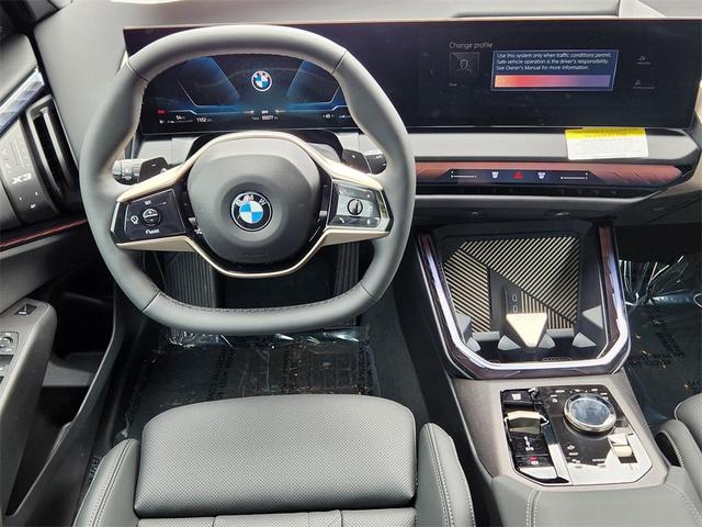 Photo of 2025 Black Sapphire Metallic BMW X3