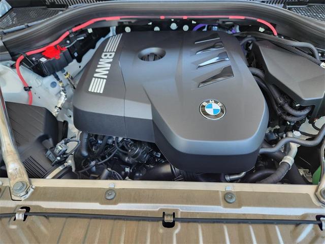 Photo of 2025 Alpine White BMW X3