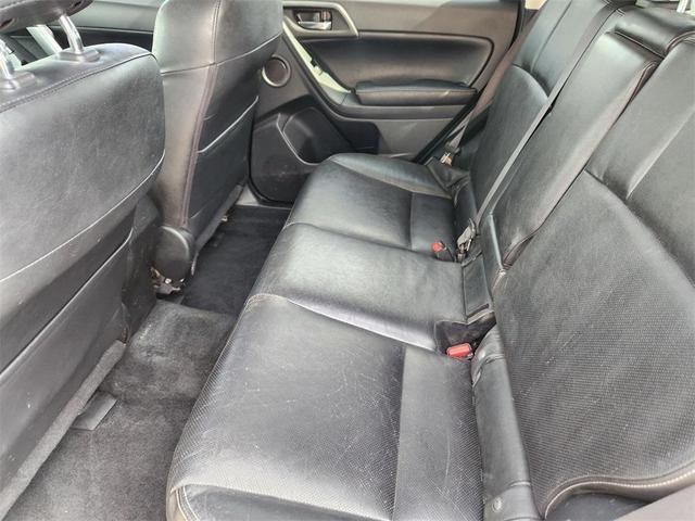 Photo of 2015 Satin White Pearl Subaru Forester