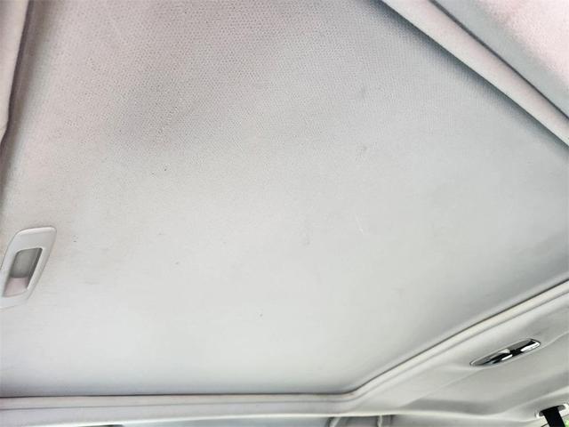 Photo of 2015 Satin White Pearl Subaru Forester