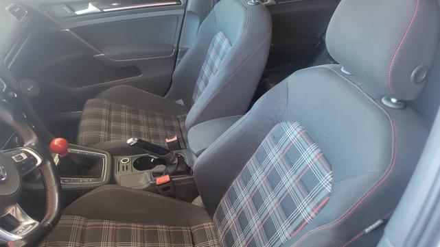 Photo of 2017 Silver Volkswagen Golf GTI