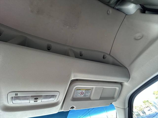 Photo of 2016 Glacier White Nissan NV Cargo NV2500 HD