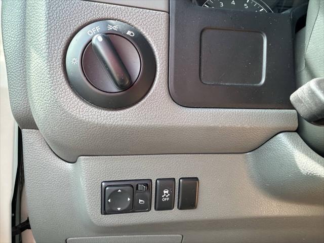 Photo of 2016 Glacier White Nissan NV Cargo NV2500 HD