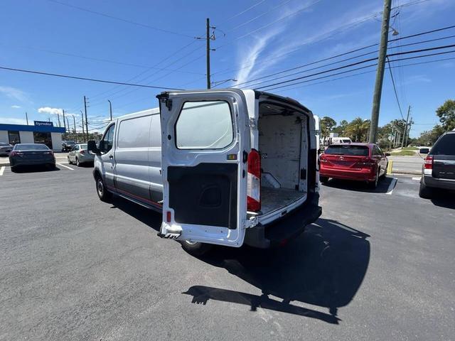 Photo of 2017 Oxford White Ford Transit-150