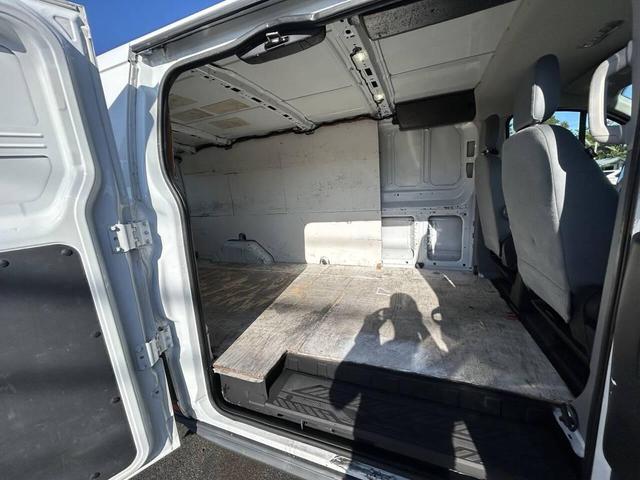 Photo of 2017 Oxford White Ford Transit-150