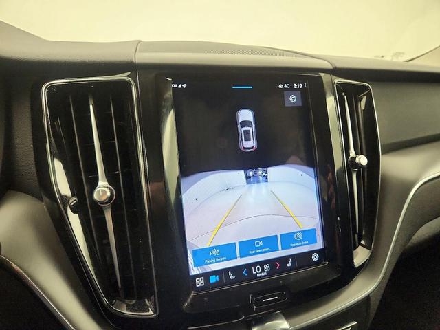Photo of 2025 Tan Volvo XC60