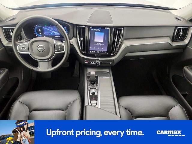 Photo of 2025 Tan Volvo XC60