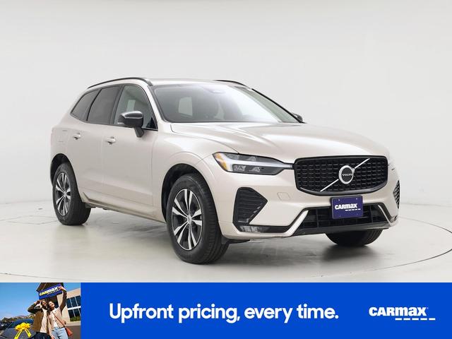 Photo of 2025 Tan Volvo XC60