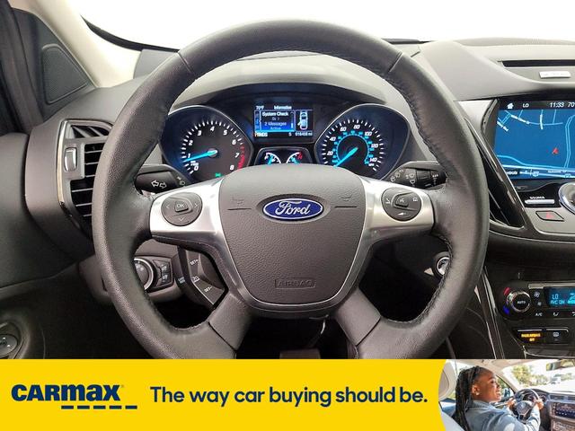 Photo of 2016 Blue Ford Escape