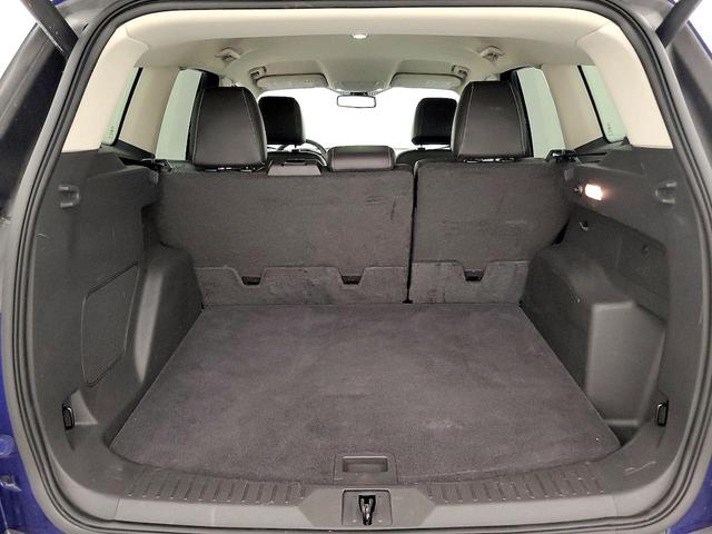 Photo of 2016 Blue Ford Escape