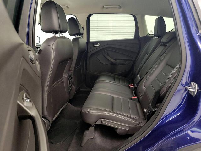 Photo of 2016 Blue Ford Escape