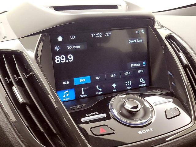 Photo of 2016 Blue Ford Escape