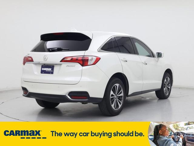 Photo of 2018 White Acura RDX
