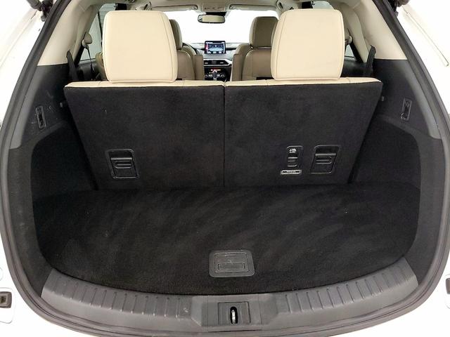 Photo of 2020 White Mazda CX-9