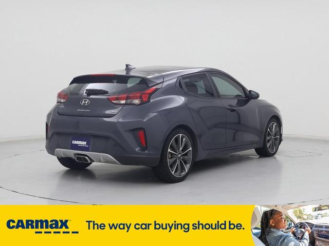 Photo of 2019 Gray Hyundai Veloster