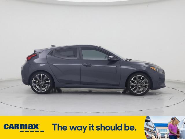 Photo of 2019 Gray Hyundai Veloster
