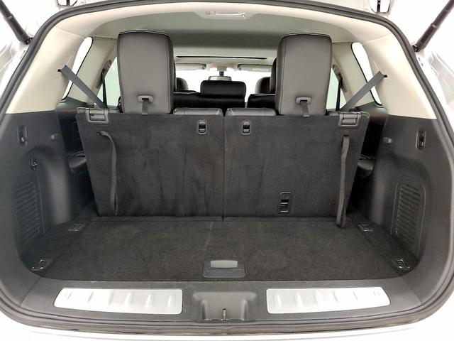 Photo of 2017 Gray INFINITI QX60