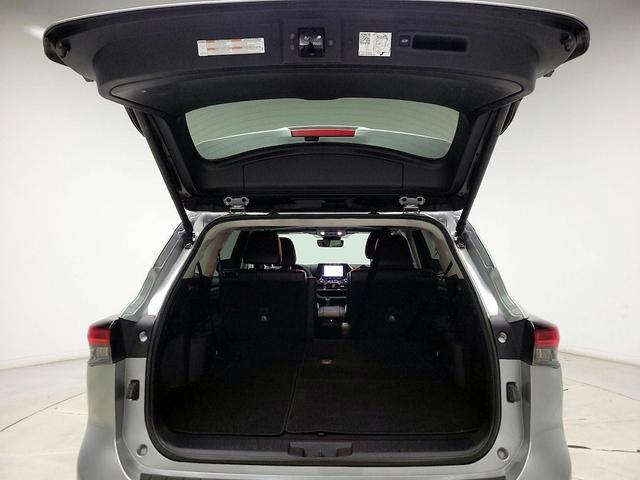 Photo of 2024 Gray Toyota Highlander
