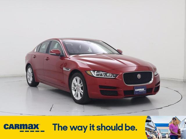 2017 Jaguar XE