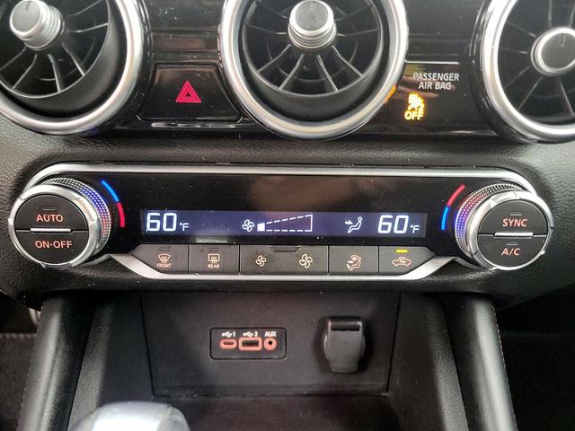 Photo of 2021 White Nissan Sentra