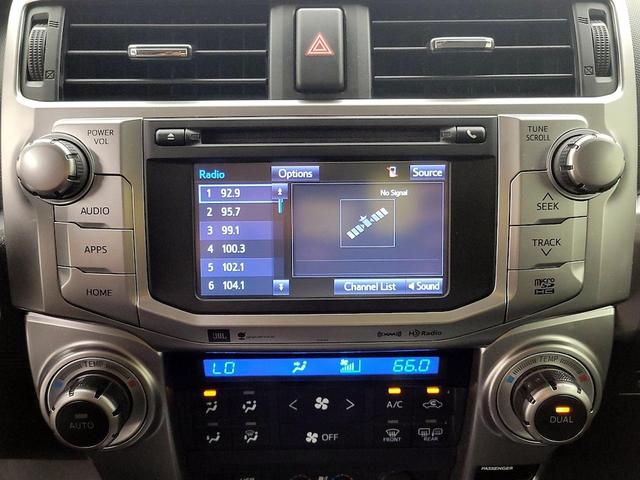 Photo of 2018 White Toyota 4Runner