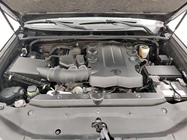 Photo of 2021 Gray Toyota 4Runner