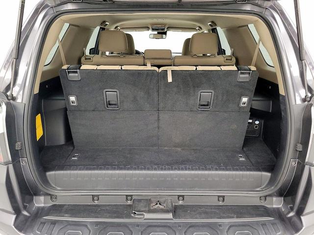 Photo of 2021 Gray Toyota 4Runner