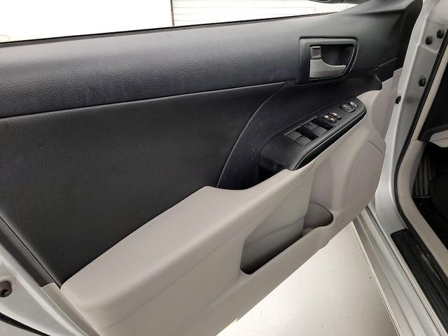 Photo of 2014 Silver Toyota Camry