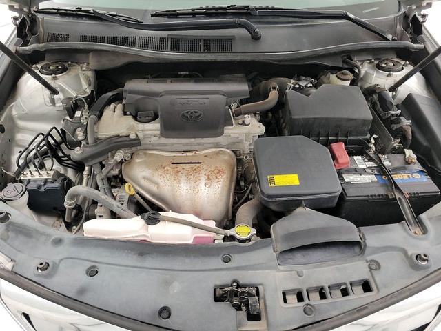 Photo of 2014 Silver Toyota Camry