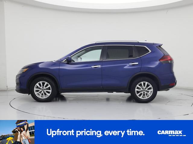 Photo of 2018 Blue Nissan Rogue