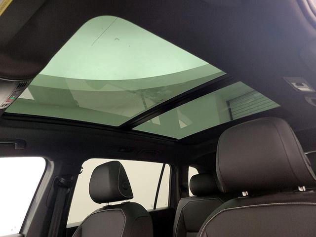 Photo of 2023 Gray Volkswagen Tiguan