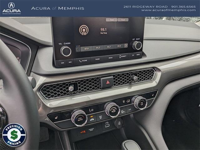 Photo of 2025 Platinum White Pearl Acura Integra