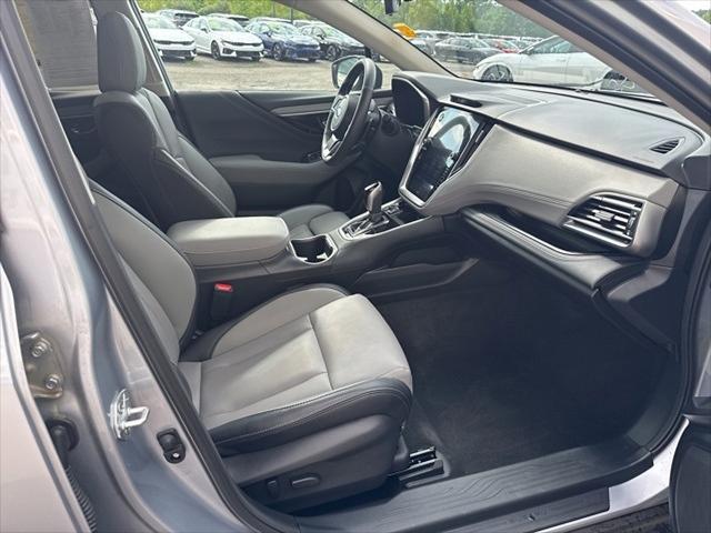 Photo of 2024 Ice Silver Metallic Subaru Outback