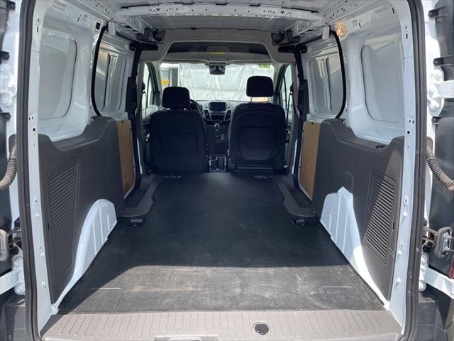Photo of 2022 Frozen White Ford Transit Connect